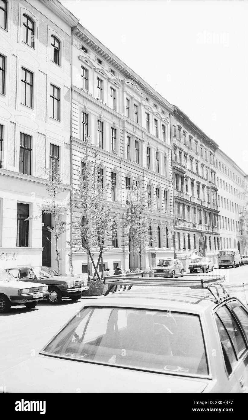 The streets with renovated old buildings are always beautiful to look ...