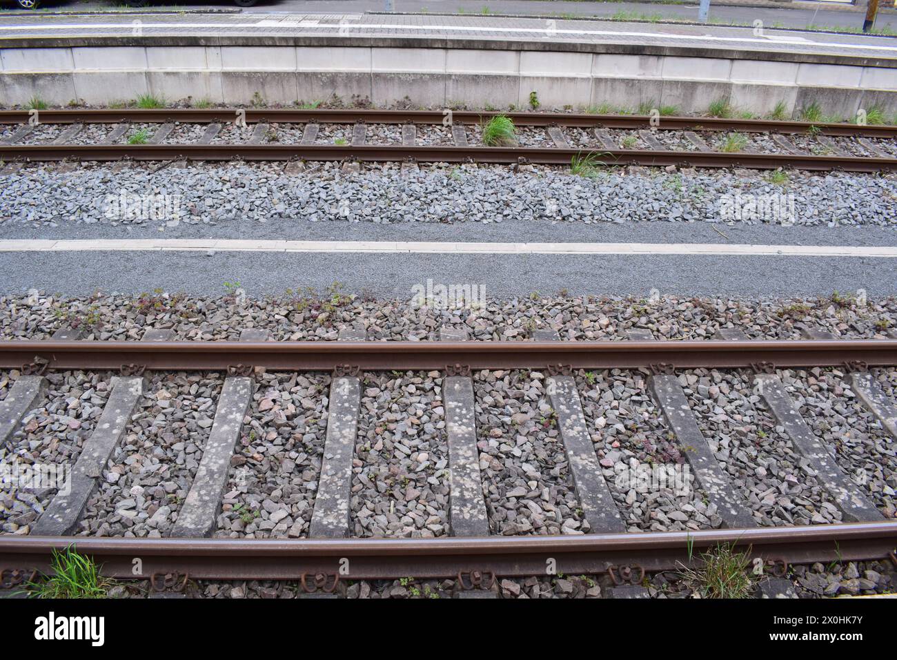 Twin rails hi-res stock photography and images - Alamy