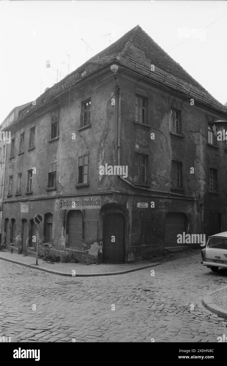 Many buildings in the GDR were in this state. [automated translation ...