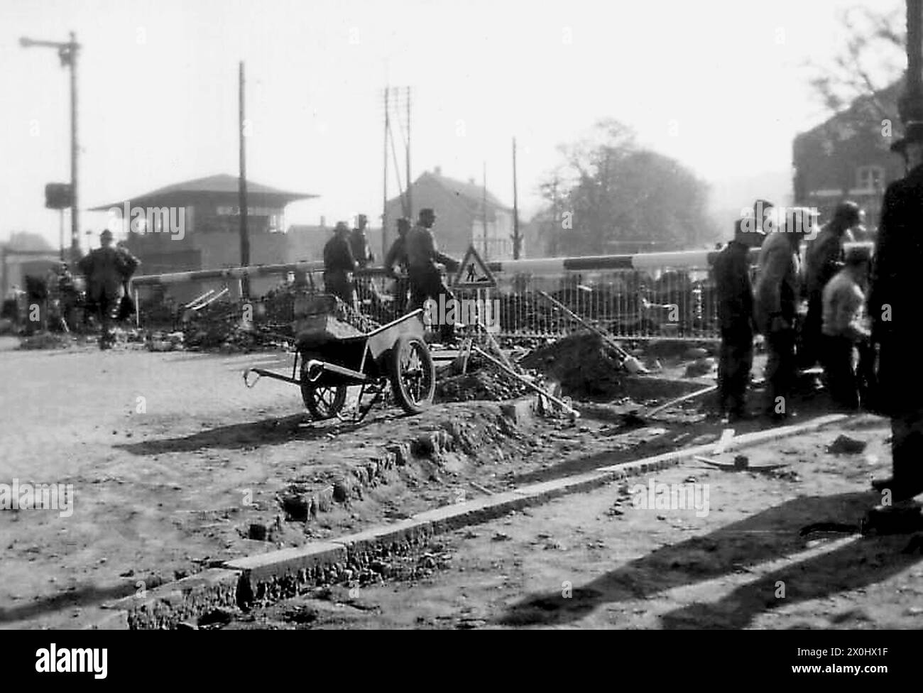 Groundbreaking ceremony for the underpass [automated translation