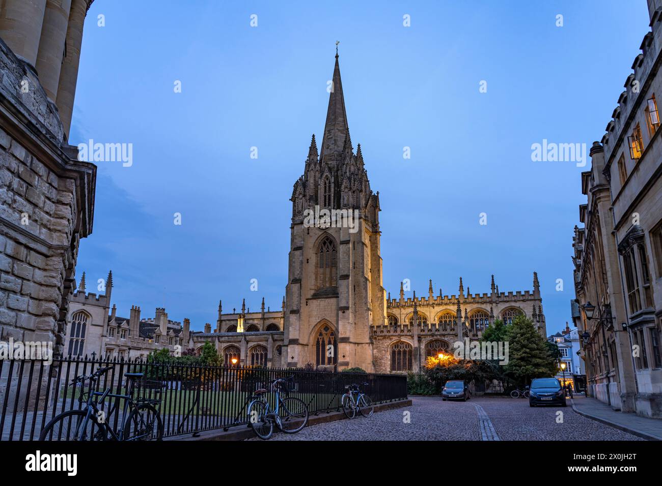 The university church Church of St Mary the Virgin at dusk, Oxford, Oxfordshire, England, United Kingdom, Europe Stock Photo