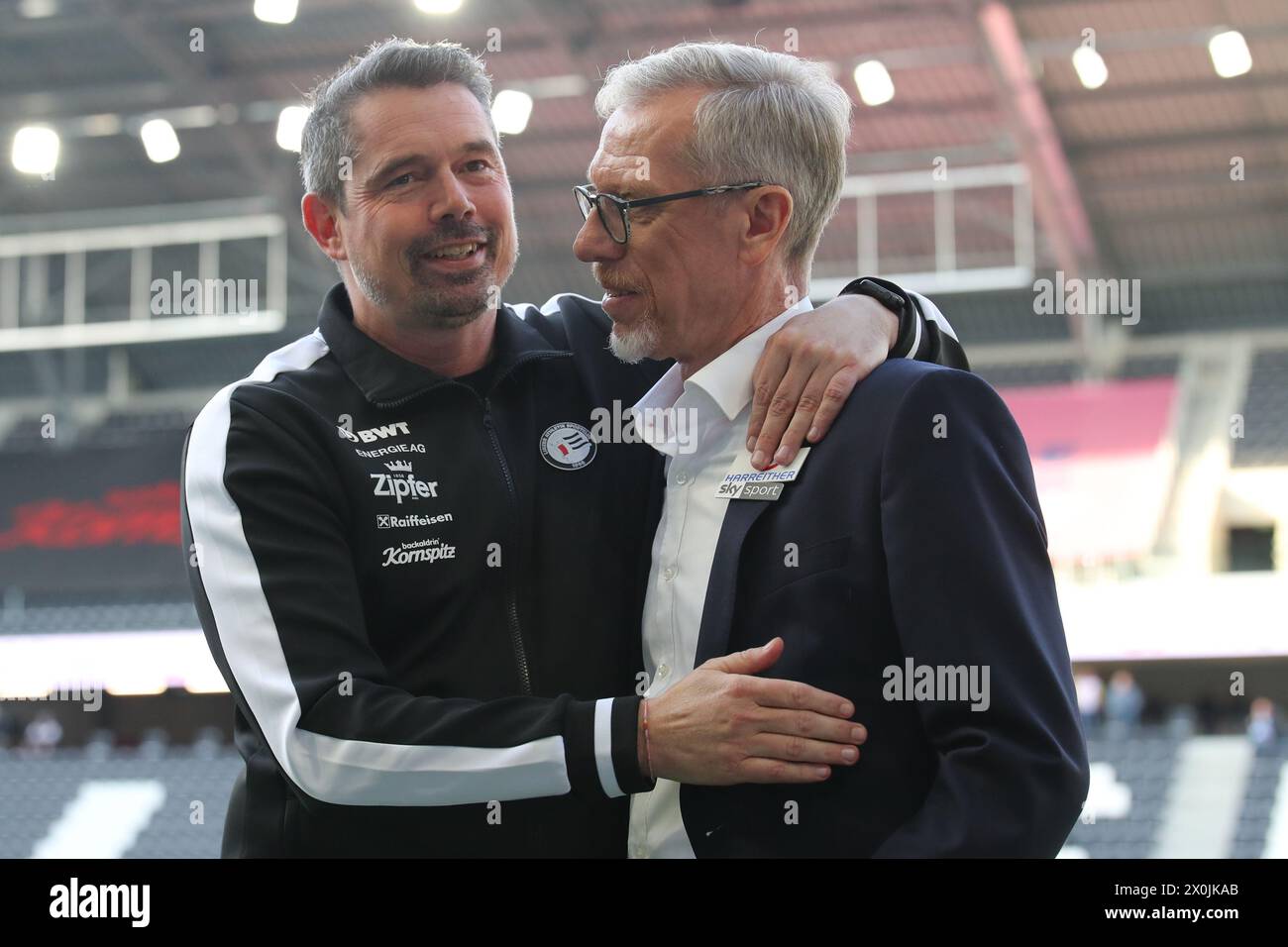 Linz, Austria. 12th Apr, 2024. LINZ, AUSTRIA - APRIL 12: head coach Thomas Darazs of LASK and former austrian football player an TV expert Peter Stoeger of Austria during the Admiral Bundesliga match between LASK and FC Red Bull Salzburg at Raiffeisen Arena on April 12, 2024 in Linz, Austria .240412 SEPA 07 003 - 20240412 PD7301 Credit: APA-PictureDesk/Alamy Live News Stock Photo