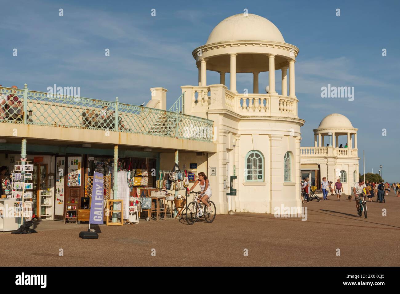England, East Sussex, Bexhill-on-Sea, De la Warr Pavillion, Seafront Shops and Cupolas Stock Photo