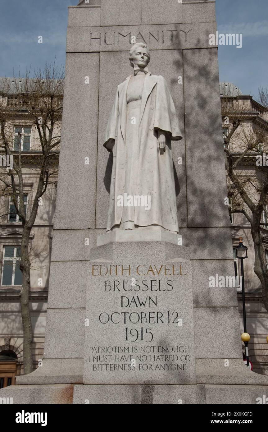 Monument to Edith Cavell, St Martin's Place, Charing Cross, London, UK.  Edith Louisa Cavell (4 December 1865 – 12 October 1915) was a British nurse. Stock Photo