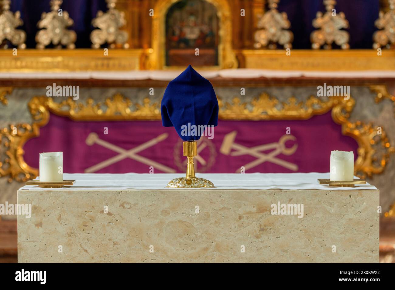 Bavaria, veiled cross, purple color, Easter, Raitenhaslach Stock Photo