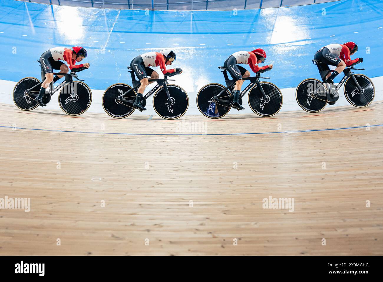 Sarah van dam hires stock photography and images Alamy