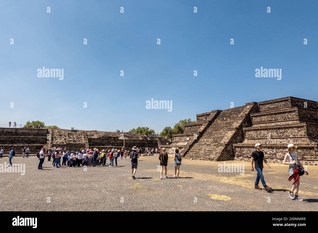 Mexico City, Cdmx, Mexico. 14th Mar, 2024. Tourists explore TeotihuacÃn, ancient Mesoamerican city famous for its impressive pyramids, including the Pyramid of the Sun and the Pyramid of the Moon. (Credit Image: © Shawn Goldberg/SOPA Images via ZUMA Press Wire) EDITORIAL USAGE ONLY! Not for Commercial USAGE! Stock Photo