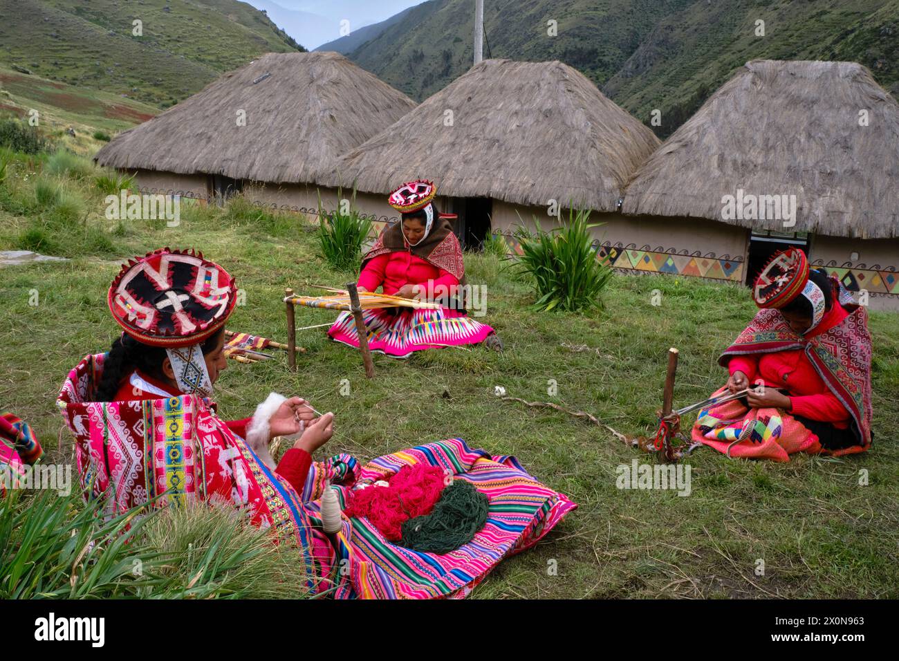 Peru, province of Cuzco, Sacred Valley of the Incas, quechua community ...