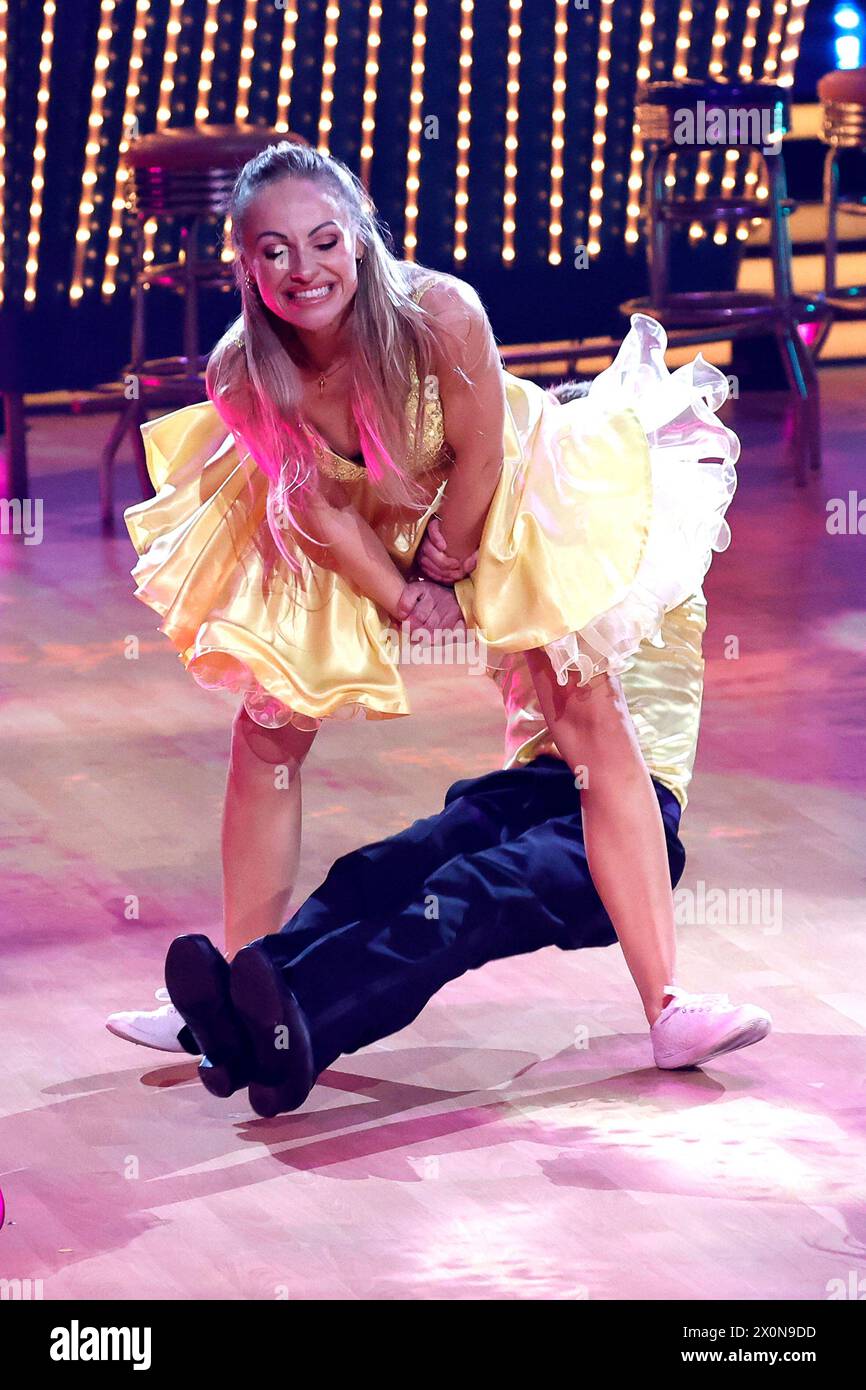 Tony Bauer Mit Marta Arndt In Der Sechsten Live-Show Der 17. Staffel