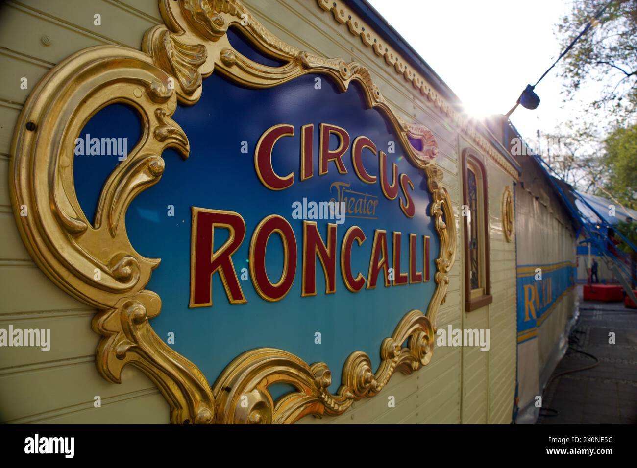  Foto zu Cologne, Germany, April 12, 2024. Roncalli Circus and Theater premiere 