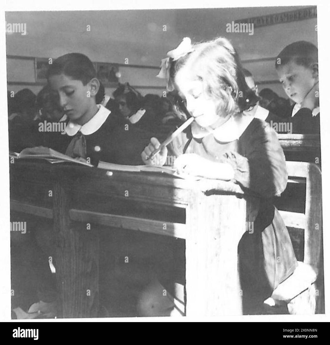 Childs Entry Black And White Stock Photos Images Alamy childs-entry-black-and-white-stock-photos-images-alamy