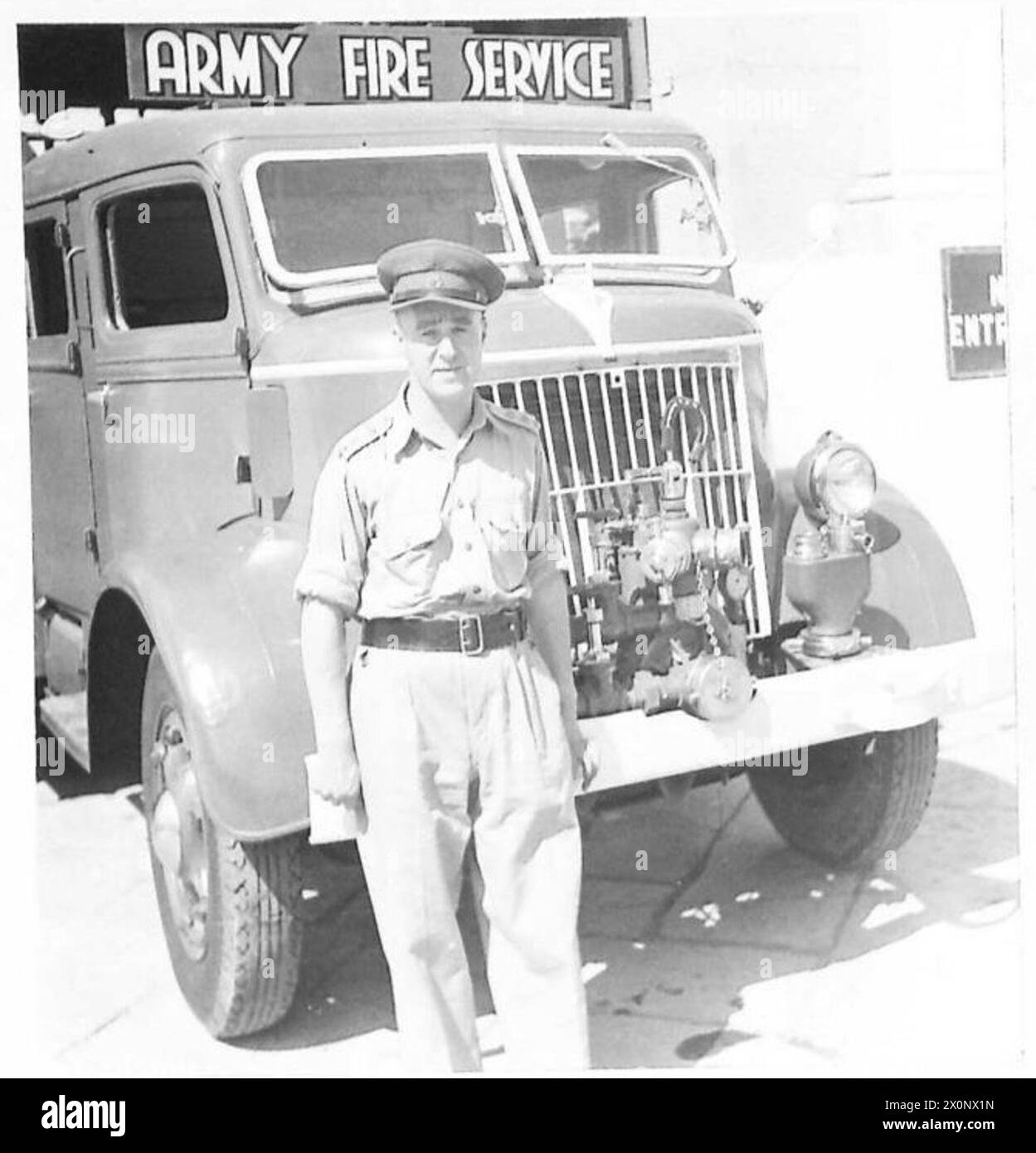 PONTYPRIDD MAN ARMY FIRE CHIEF Capt. Jones of Pontypridd photographed