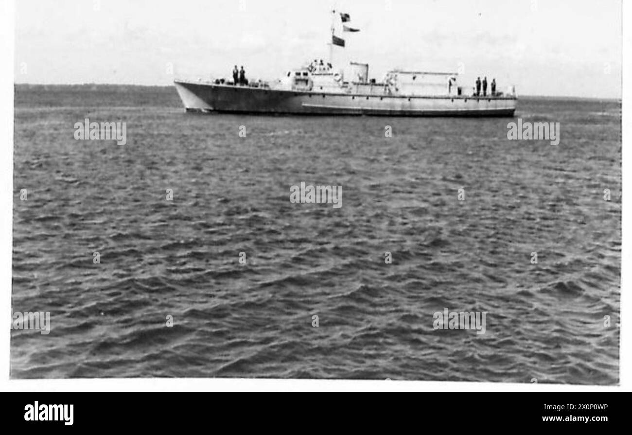 Iow Command Unit Q.M.G. General Sir Thomas S. Riddell-Webster visits the RASC Water ...