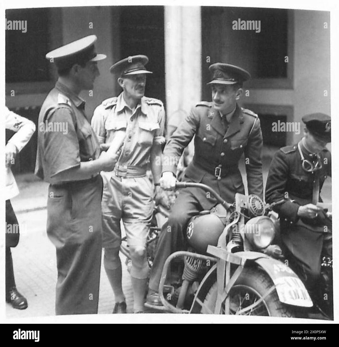 Colonel l e wilson hi-res stock photography and images - Alamy