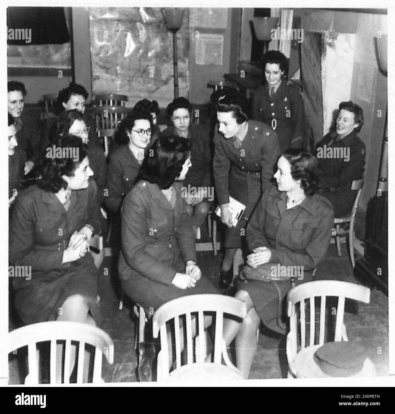 FLORENCE : VARIOUS - Senior Commander Pamela Frankau, well-known 