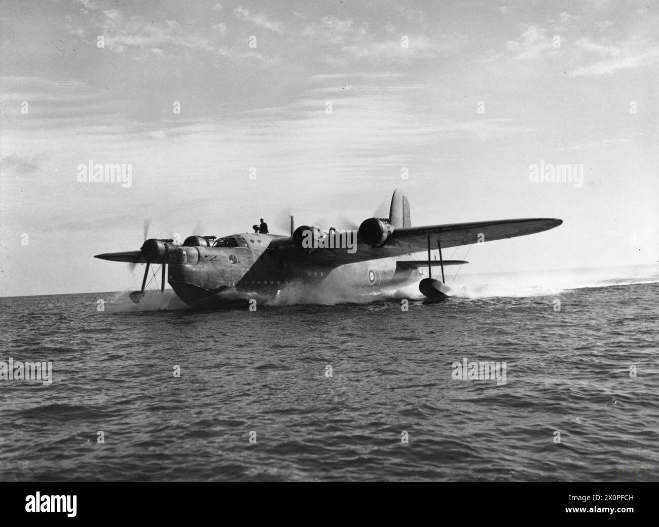 ROYAL AIR FORCE OPERATIONS IN THE MIDDLE EAST AND NORTH AFRICA, 1939-1943. - Short Sunderland Mark I, T9050 Y, of No. 230 Squadron RAF based at Aboukir, Egypt, taxying to its take-off point in Aboukir Bay. T9050 was later wrecked when it crashed on landing in Aboukir Bay on 30 September 1941 Royal Air Force, Wing, 234 Stock Photo