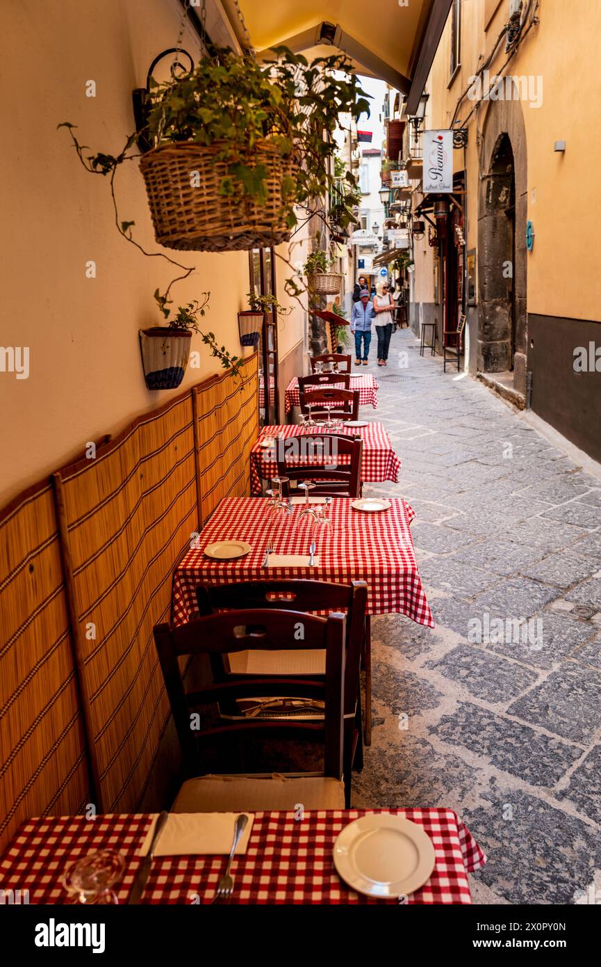 Street scene in Sorrento, Italy Stock Photo - Alamy