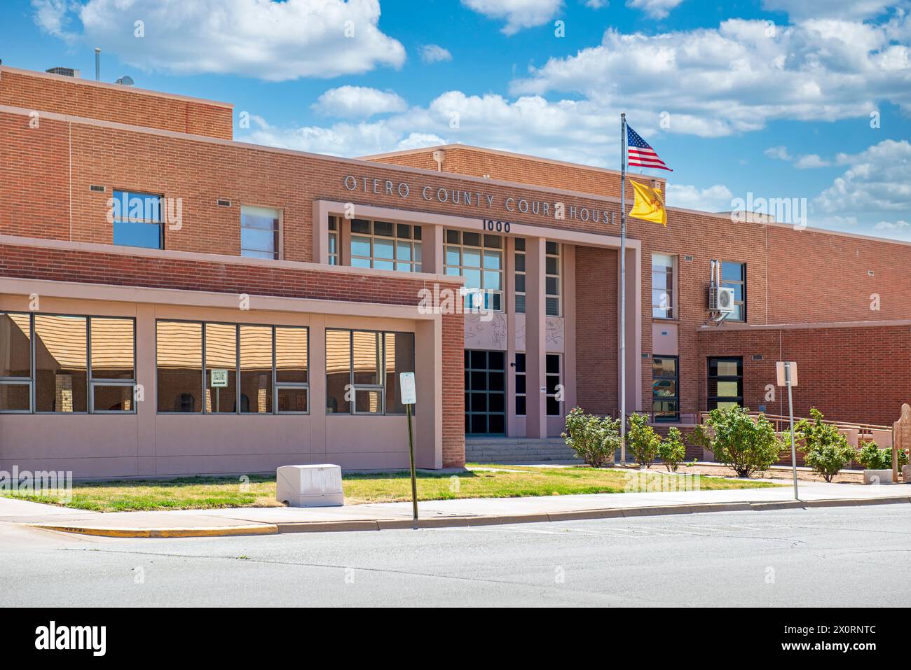 Otero County Court House in downtown Alamogordo, NM Stock Photo