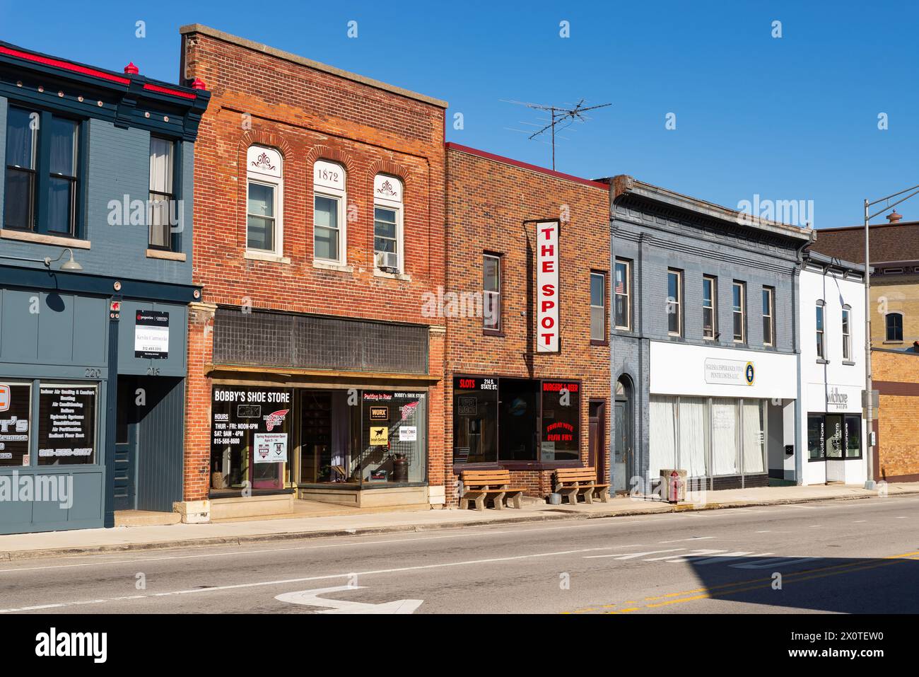 Marengo, Illinois - United States - April 8th, 2024: Downtown buildings and storefronts on South State Street in Marengo, Illinois, USA. Stock Photo