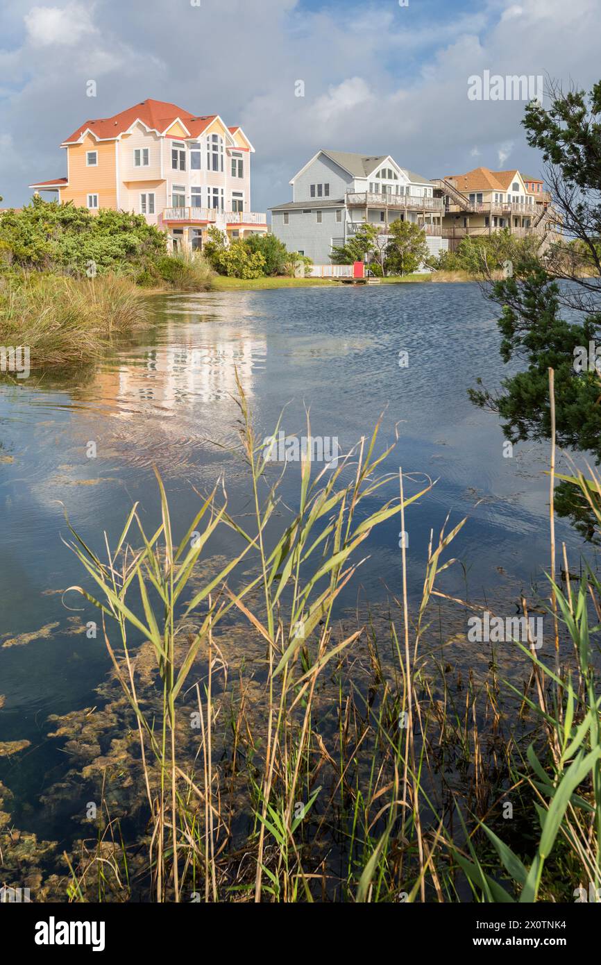 Outer Banks, Avon, North Carolina Vacation Houses by Inland Waterway