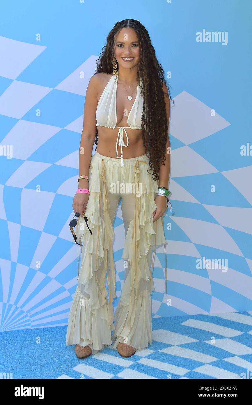 Madison Pettis beim 7. Revolve Festival 2024 für Fashion, Music und  Lifestyle im Parker Hotel. Palm Springs, 13.04.2024 Stock Photo - Alamy, image size:866x1390
