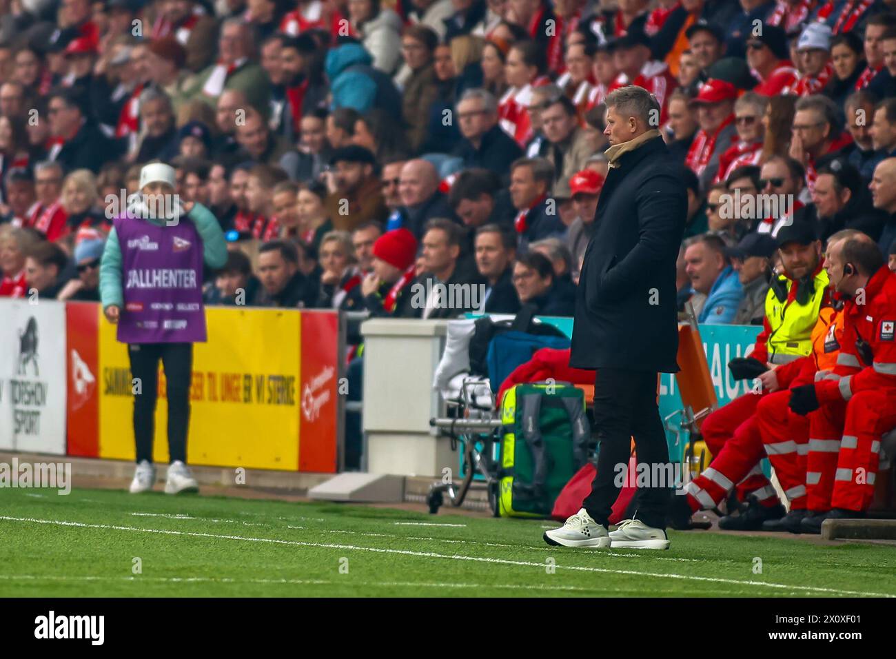 Fredrikstad, Norway, 13nd April 2024.  Fredrikstad's Manager Mikkjal Thomassen in the Eliteserien match between Fredrikstad and Sarpsborg 08 at Fredrikstad stadium.  Credit: Frode Arnesen/Alamy Live News Stock Photo