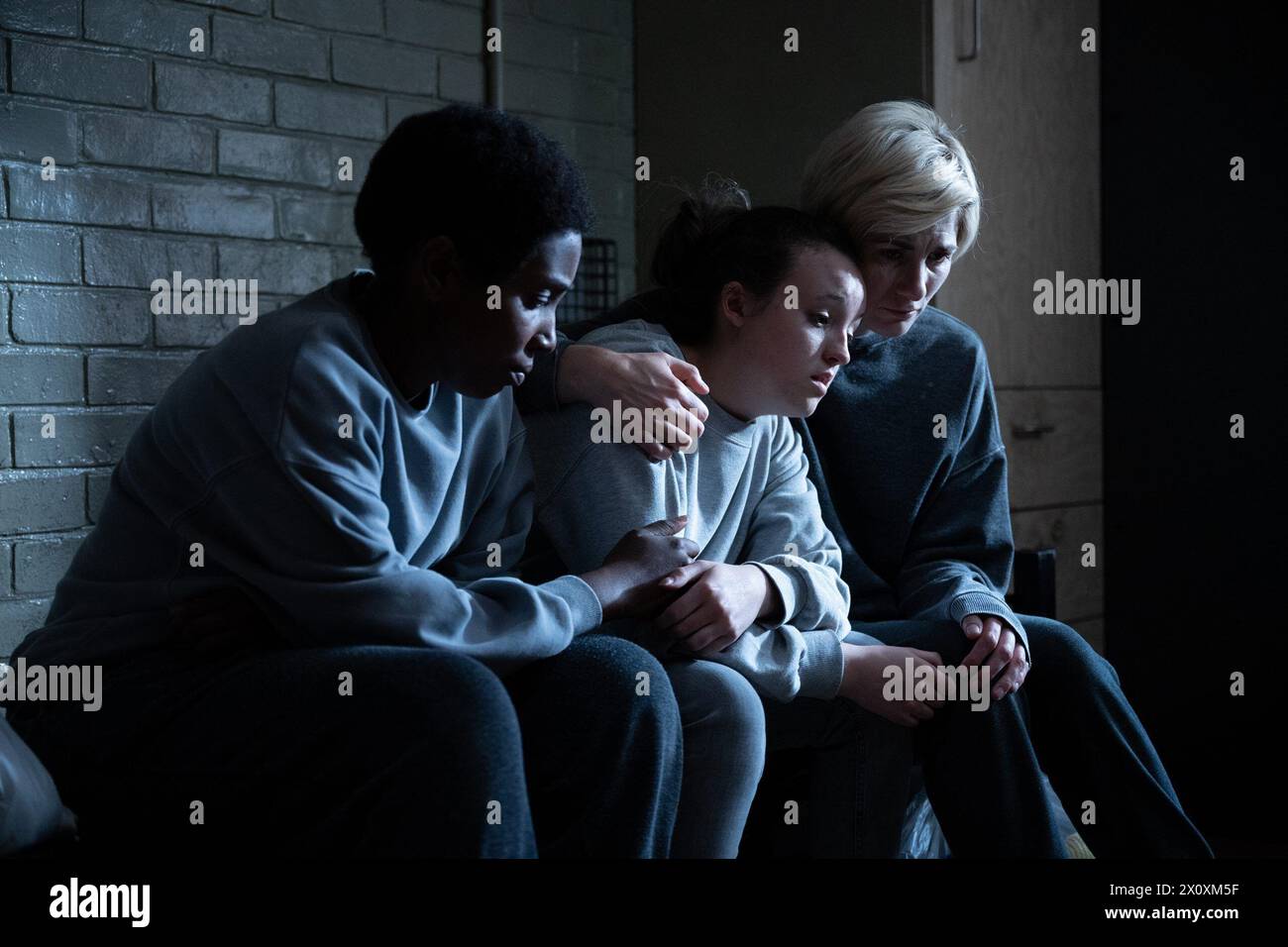 JODIE WHITTAKER, BELLA RAMSEY and TAMARA LAWRANCE in TIME (2021), directed by LEWIS ARNOLD. Credit: BBC STUDIOS / Album Stock Photo