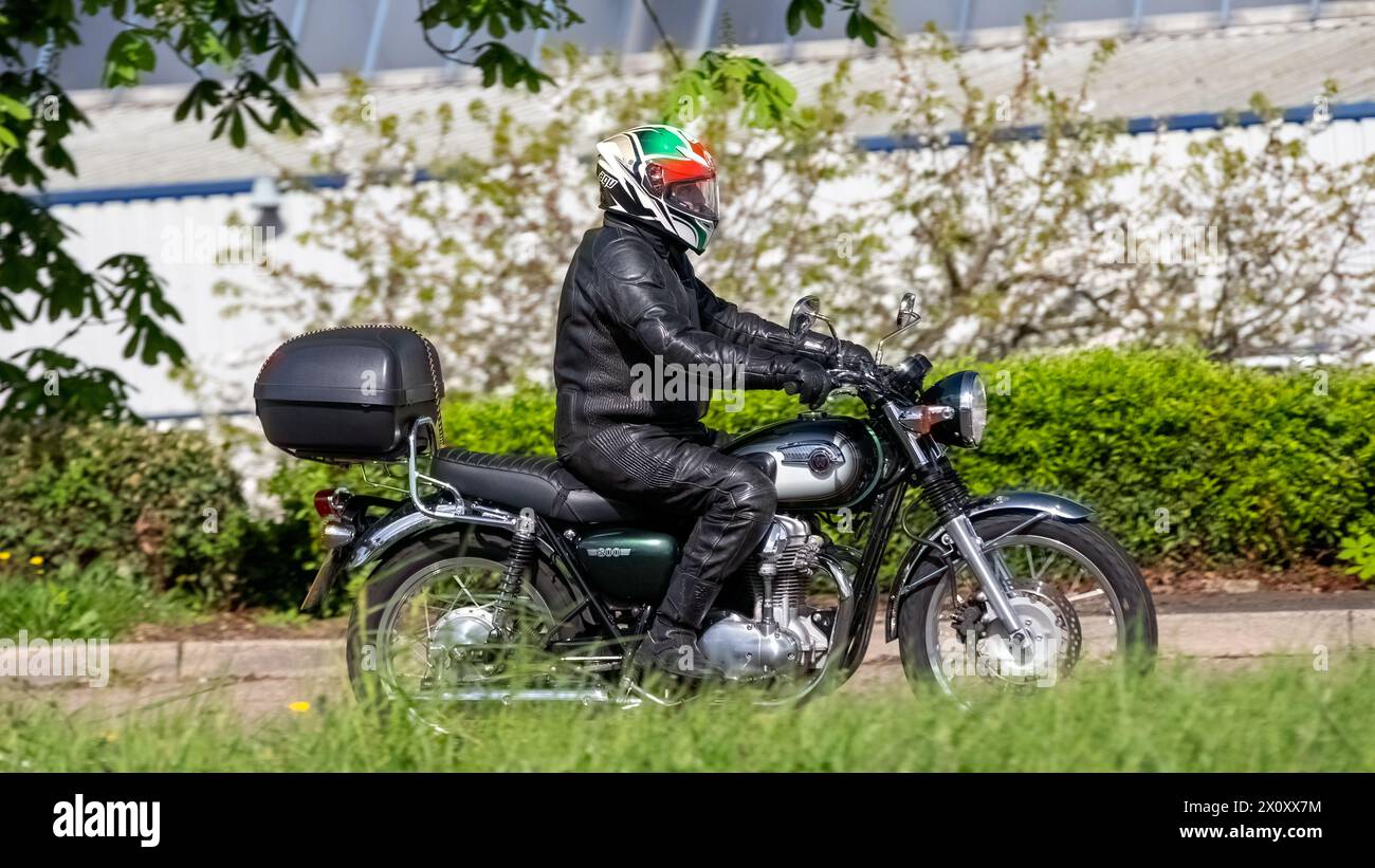 Milton Keynes,UK Apr 14th 2024 2011 black Kawasaki EJ 800 ABF