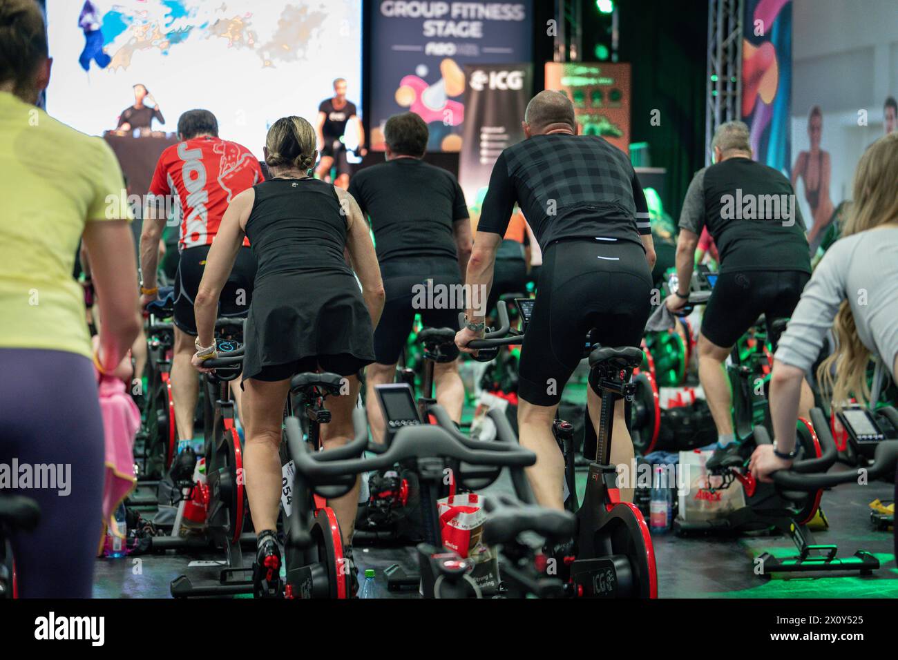 abbigliamento spinning group cycling
