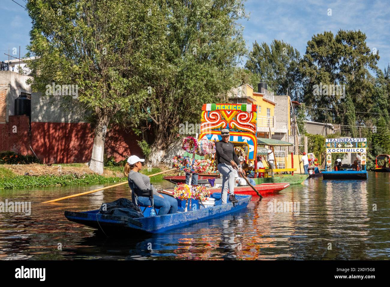 Explore trajineras in xochimilco mexico hi-res stock photography and ...