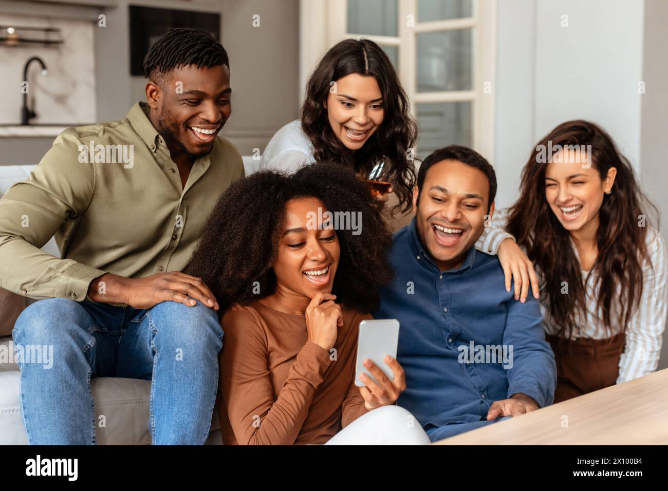 Multiracial friends hanging out hi-res stock photography and images - Alamy