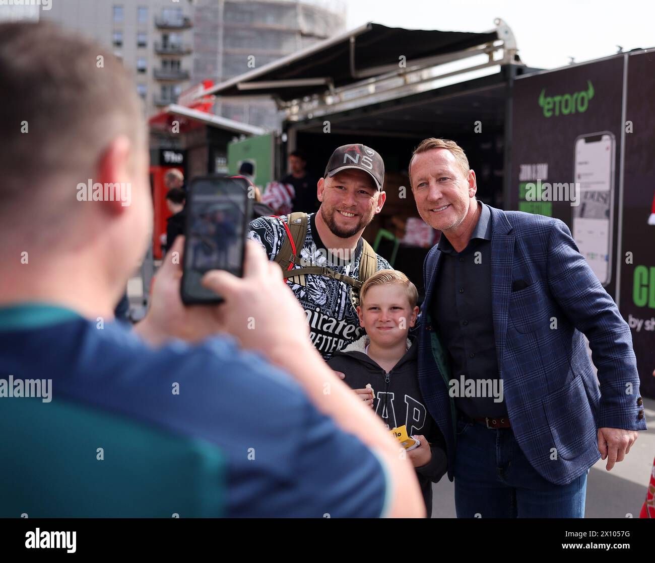 Ray parlour 2024 hi-res stock photography and images - Alamy