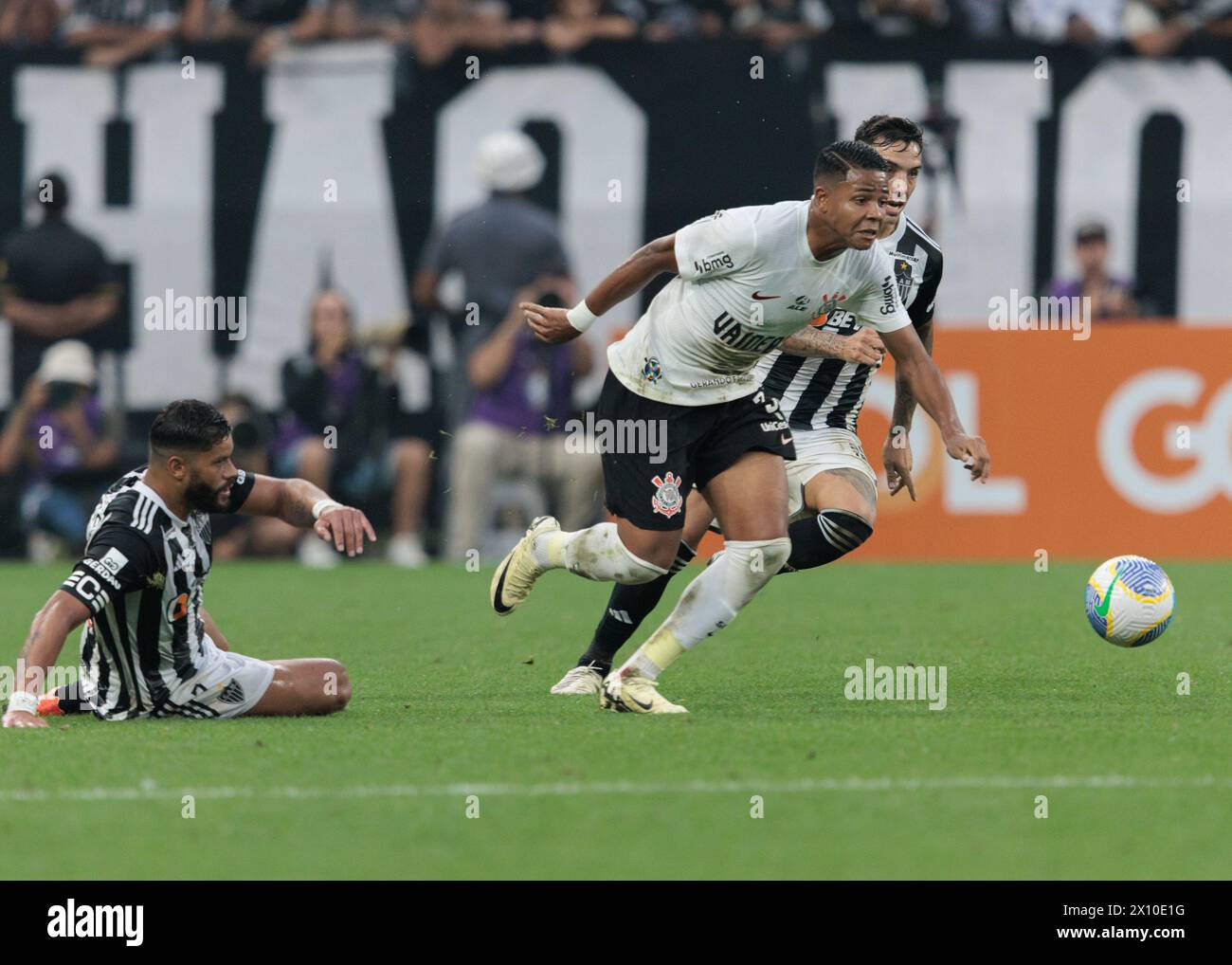 São Paulo (SP), April 14th, 2024 - Football / Corinthians x Atlético MG - Match between Corinthians and Atlético Mineiro, for the 1st Round of the 2024 Brazilian Championship, held at Neo Química Arena, on this Sunday afternoon (14th). Stock Photo