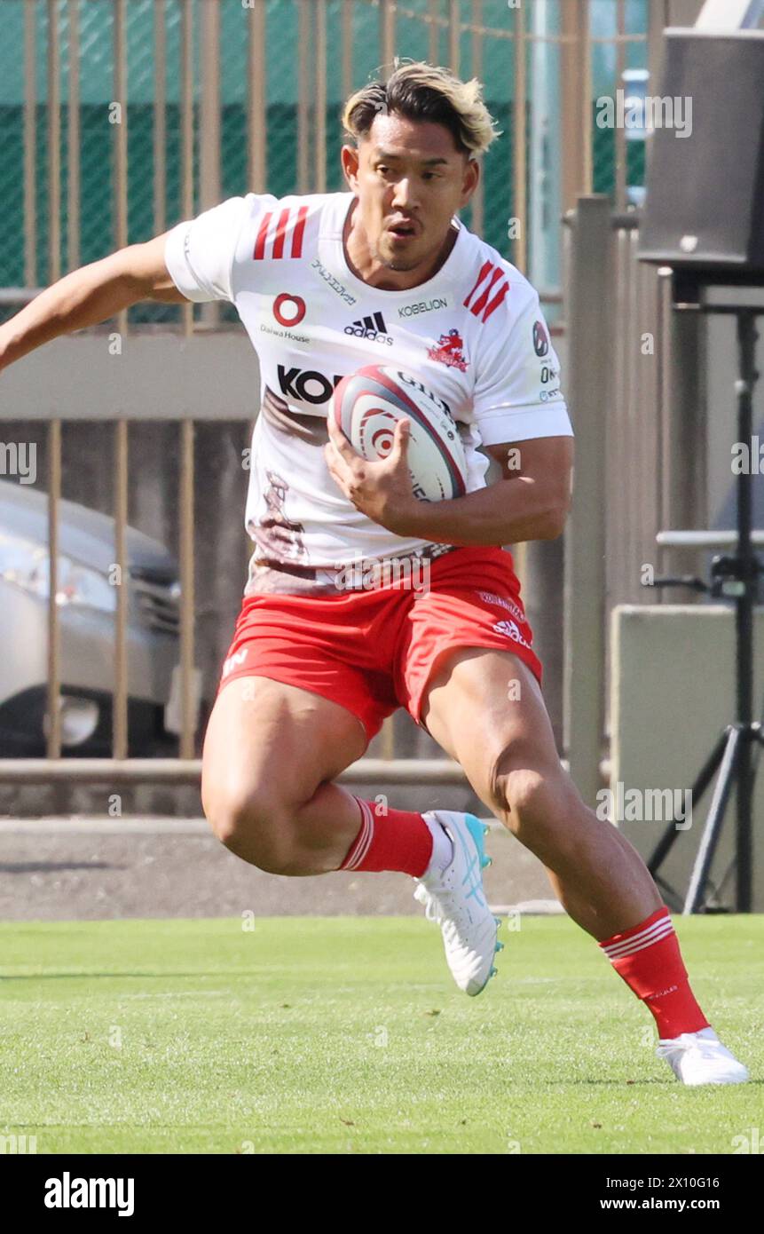 Tokyo, Japan. 14th Apr, 2024. Kobelco Kobe Steelers full back Ryohei Yamanaka carries the ball during a Japan Rugby League One match against Toshiba Brave Lupus Tokyo at the Prince Chichibu rugby stadium in Tokyo on Sunday, April 14, 2024. Brave Lupus and Steelers drew the game 40-40. (photo by Yoshio Tsunoda/AFLO) Credit: Aflo Co. Ltd./Alamy Live News Stock Photo