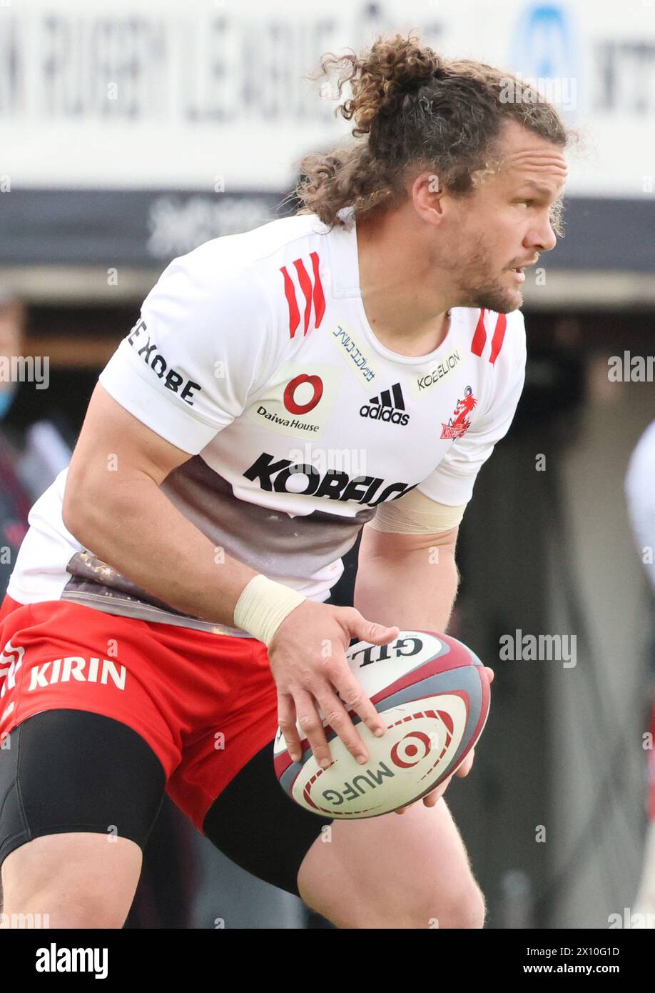 Tokyo, Japan. 14th Apr, 2024. Kobelco Kobe Steelers full back Michael Little carries the ball during a Japan Rugby League One match against Toshiba Brave Lupus Tokyo at the Prince Chichibu rugby stadium in Tokyo on Sunday, April 14, 2024. Brave Lupus and Steelers drew the game 40-40. (photo by Yoshio Tsunoda/AFLO) Credit: Aflo Co. Ltd./Alamy Live News Stock Photo