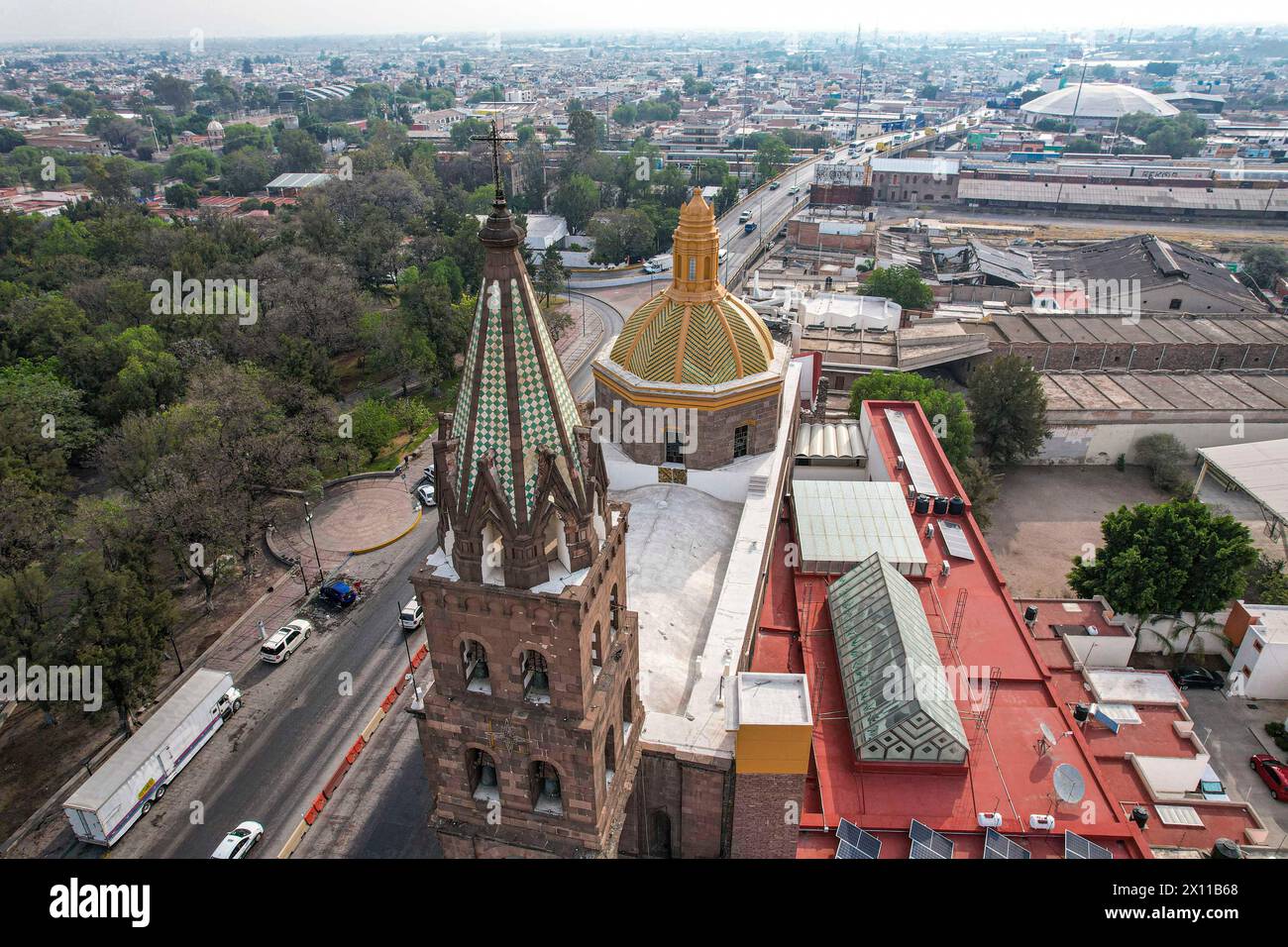 Aerial view of San Luis Potosí city in the state of San Luis Potosí Mexico. (Photo By Luis Gutierrez/ Norte Photo)  Vista aerea de San Luis Potosí ciudad en el estado San Luis Potosí Mexico.  (Photo By Luis Gutierrez/ Norte Photo) Stock Photo