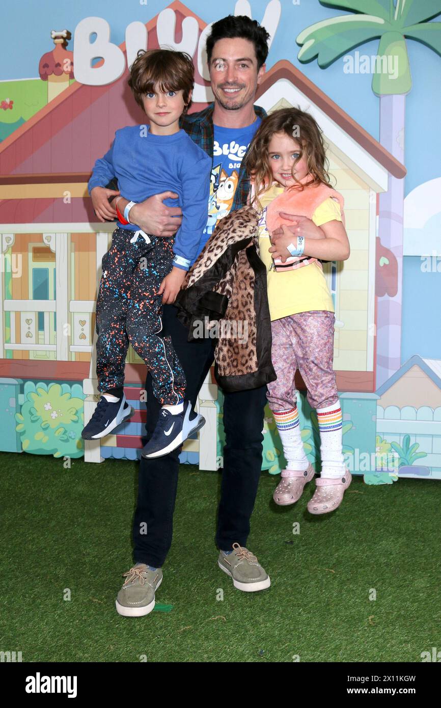 LOS ANGELES APR 13 Effie Feldman, Ben Feldman, Charlie Feldman at