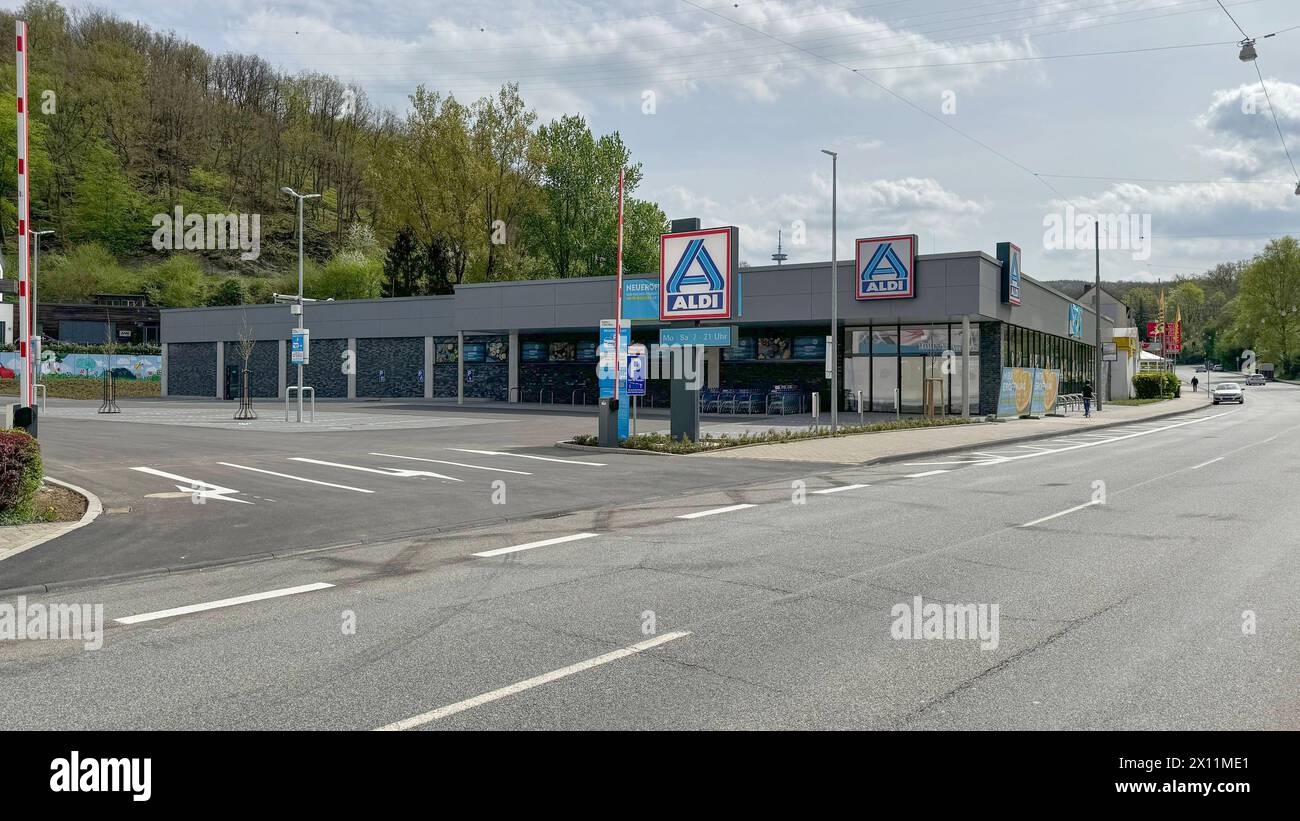 Die neue Aldi Nord Filiale in der Siegener Leimbachstraße Aldi am 14.04