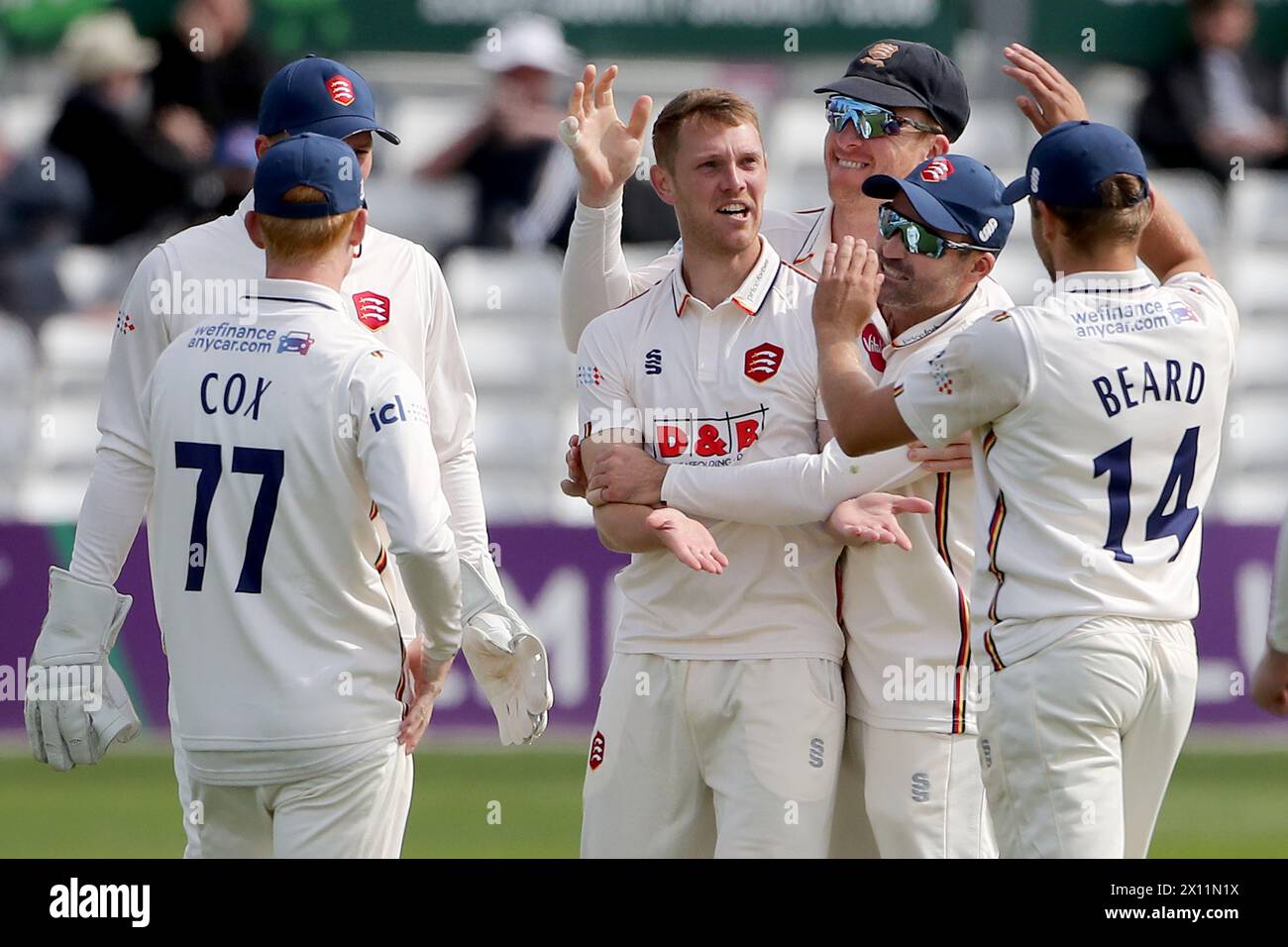 Jamie Porter of Essex celebrates taking the wicket of Daniel Bell-Drummond during Essex CCC vs Kent CCC, Vitality County Championship Division 1 Crick Stock Photo