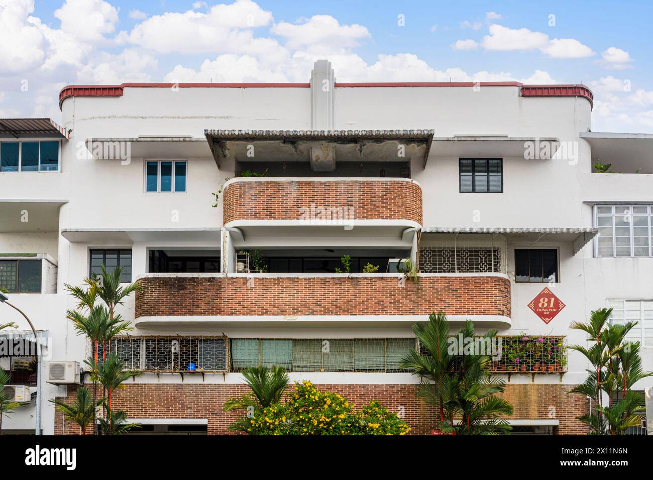 Streamline Moderne Art Deco architectural style building in the Tiong Bahru Estate, Singapore Stock Photo