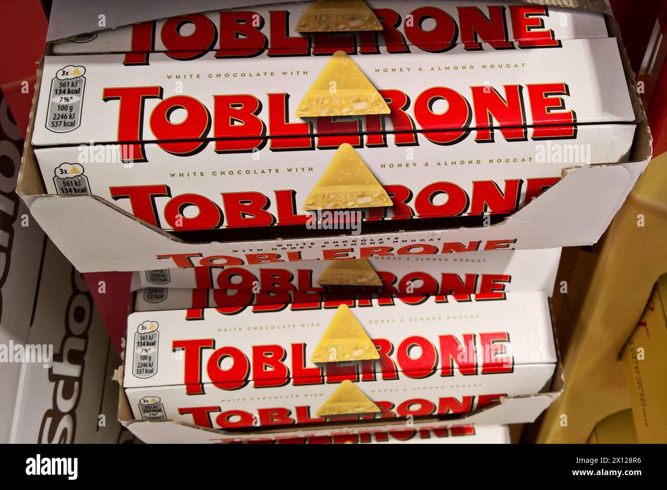 Toblerone ist eine Schweizer Schokoladenmarke, die ursprünglich von ...