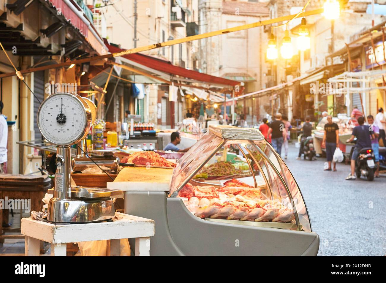 Fleischtheke auf einem Markt, Palermo Stock Photo