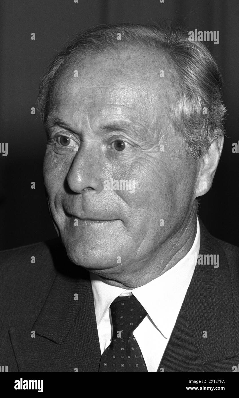 Otto Voisard, director general of Steyr-Daimler-Puch, captured on 24 June 1986. - 19860624 PD0004 - Rechteinfo: Rights Managed (RM) Stock Photo