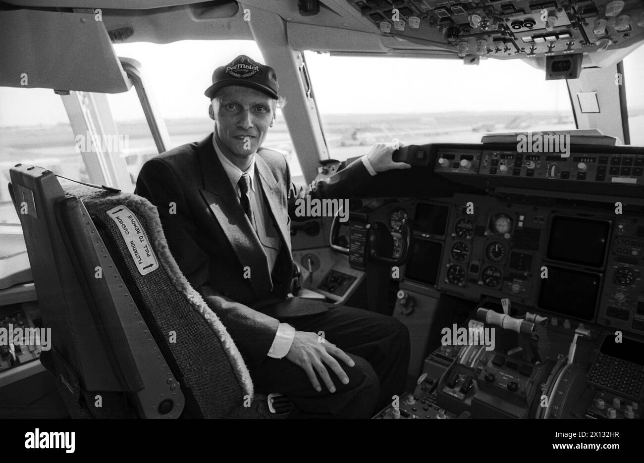The photo was taken on May 3rd 1988 and shows the owner of the airline 'Lauda Air' Niki Lauda in the cockpit of the new Boeing 767-300 which he has just flewn from the US to  the Vienna International Airport where it is going to be 'baptized'. - 19880503 PD0011 - Rechteinfo: Rights Managed (RM) Stock Photo