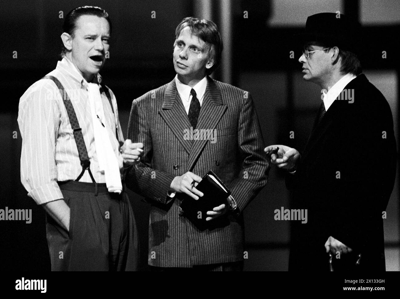 Gert Voss as 'Shylock' (l.), Friedrich-Karl Praetorius as 'Bassanio' (c.) and Ignaz Kirchner as 'Antonio' (r.) in a photo rehearsal of Wiliam Shakespeares 'The Merchant of Venice', staged by Peter Zadek in Vienna's Burgtheater on December 9th 1988. The play had its premiere on December 10th 1988. - 19881209 PD0004 - Rechteinfo: Rights Managed (RM) Stock Photo