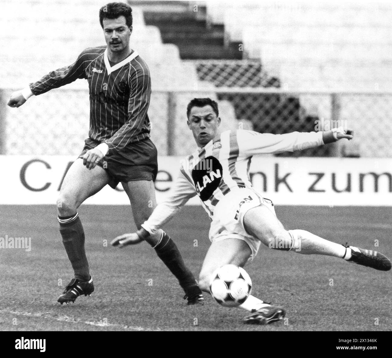 Vienna on April 30th 1989: Match between Sportclub and  Rapidin Vienna's Hanappi Stadium. On the picture: Kranjcar (r.) and Jany (l.) - 19890430 PD0006 - Rechteinfo: Rights Managed (RM) Stock Photo