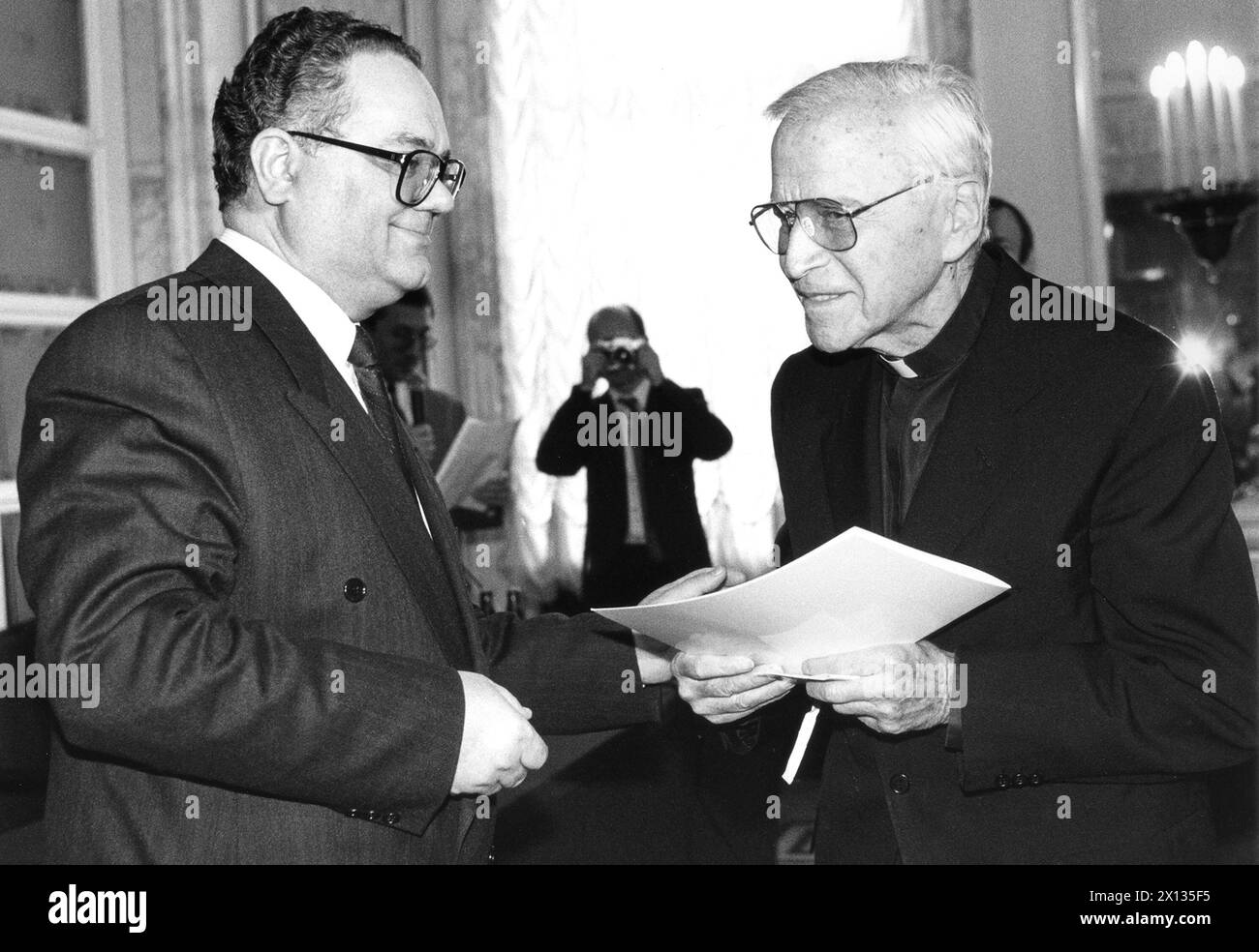 Vienna on March 14th 1990 Gennadij Schikin, Soviet ambassador to