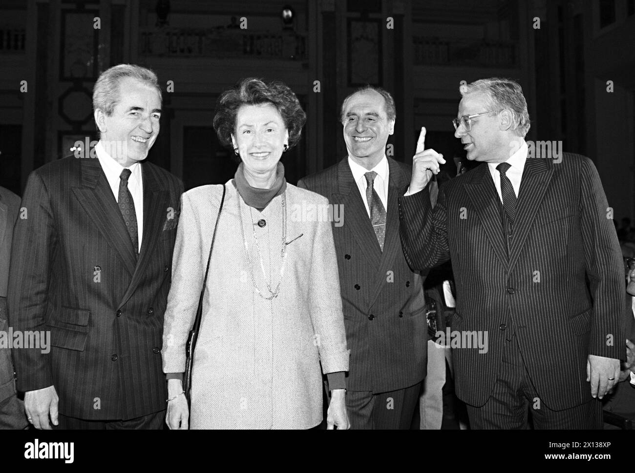 Vienna on December 12th 1991: Thomas Klestil, Secretary General of Austria's foreign ministry, was presented as candidate for the upcoming presidential elections of the People's Party. Picture (l-r): Foreign minister Alois Mock, Edith Klestil (wife), Thomas Klestil and chairman Erhard Busek. - 19911212 PD0006 - Rechteinfo: Rights Managed (RM) Stock Photo
