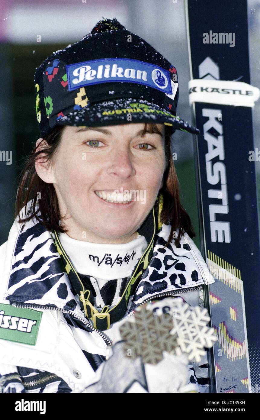 Austrian skier Anita Wachter with bronze and silver medal, whicht she won at the Alpine Ski WCH 1993 in Morioka, Japan. - 19930201 PD0003 - Rechteinfo: Rights Managed (RM) Stock Photo