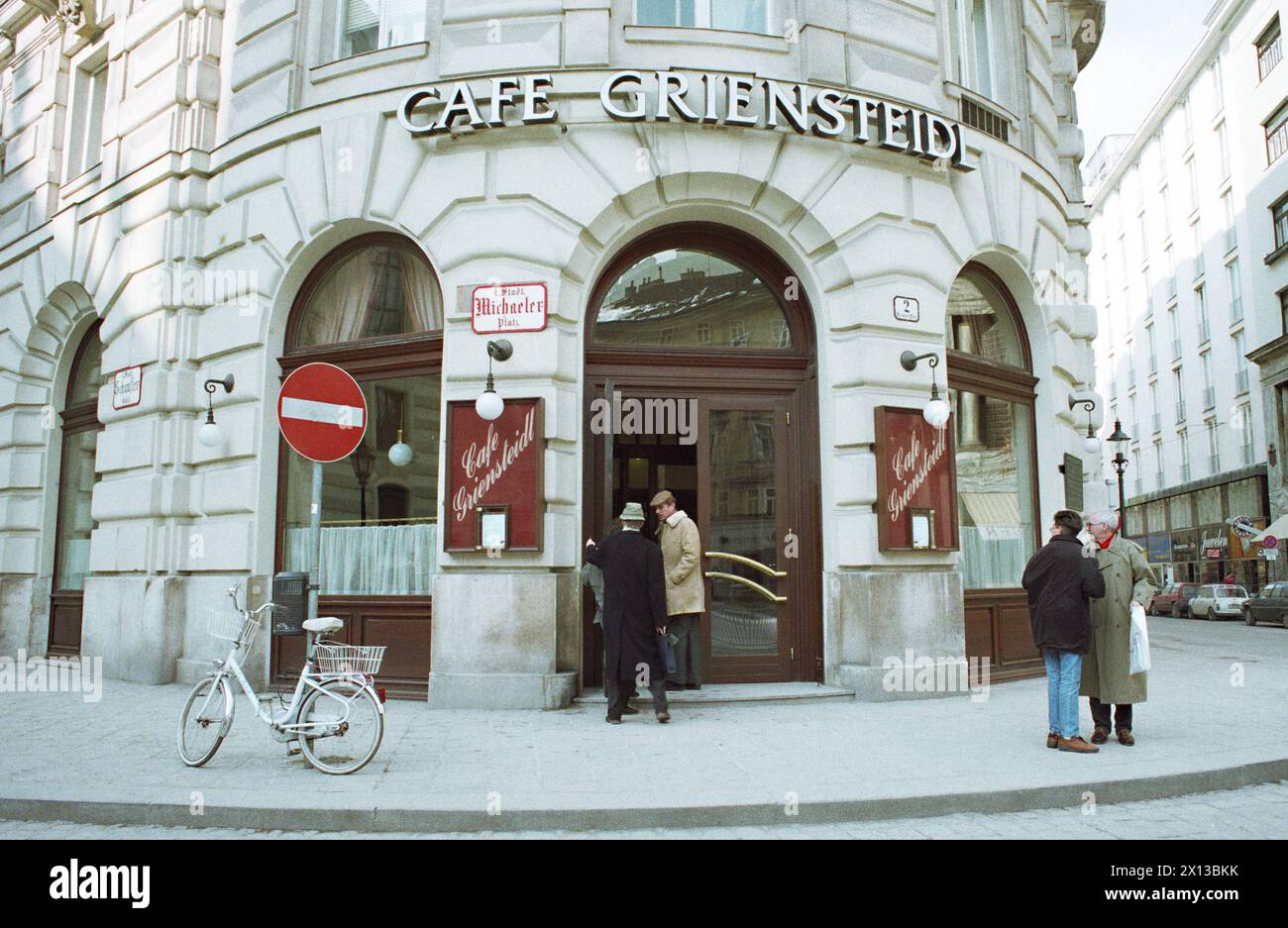 Café Griensteidl in Vienna, captured on February 17th 1994. - 19940217 PD0019 - Rechteinfo: Rights Managed (RM) Stock Photo